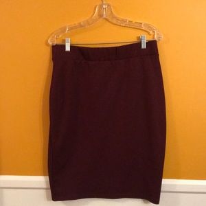 Stretchy Pencil Skirt